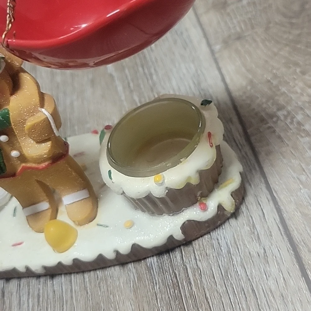 Yankee Candle Light Up Gingerbread and Christmas Tree Wax Melt